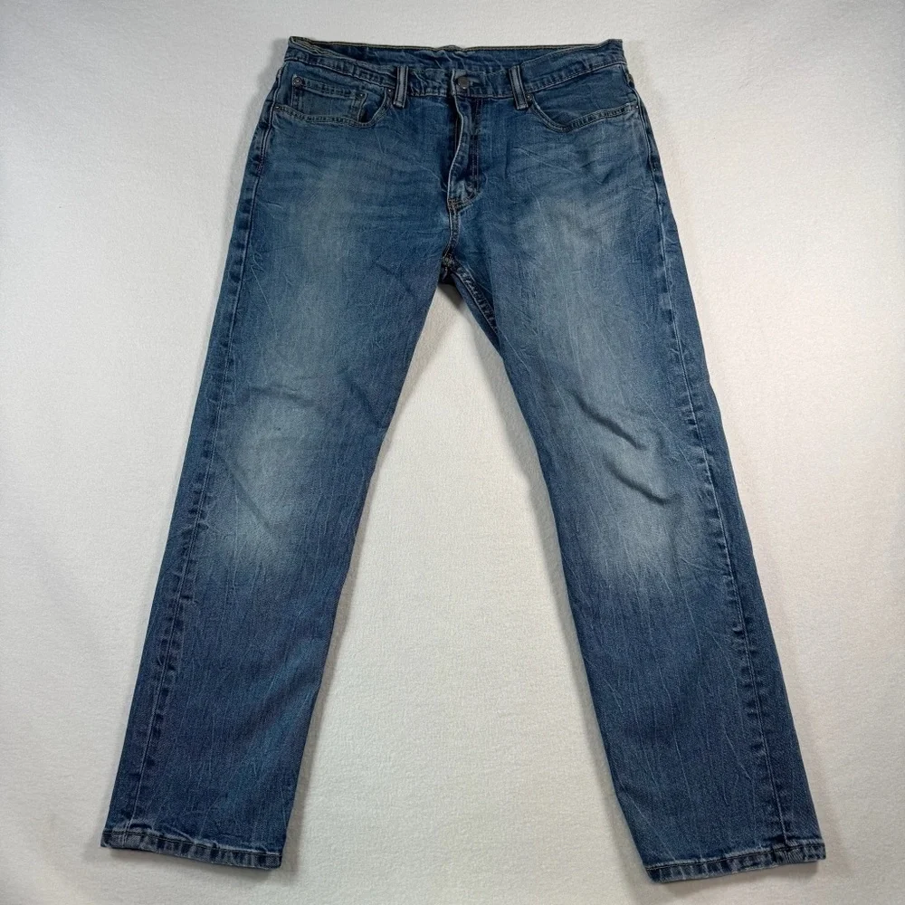 Levis Jeans Mens 36 Blue 502 Straight Leg Mid Rise Medium Wash
